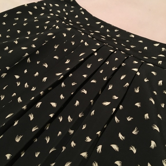 LOFT Black Skirt with Feather Pattern - Picture 3 of 6